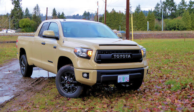 2016 Toyota Tundra front