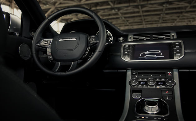2012 Range Rover Evoque - Dashboard Controls