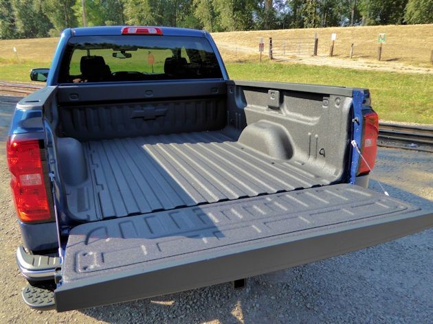 2015 Chevrolet Silverado bed