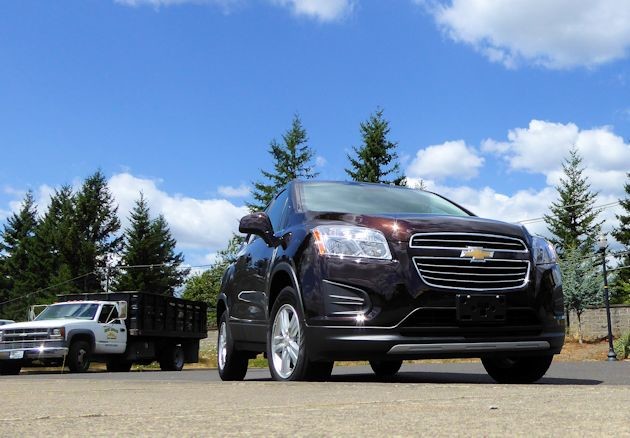 2015 Chevrolet Trax front
