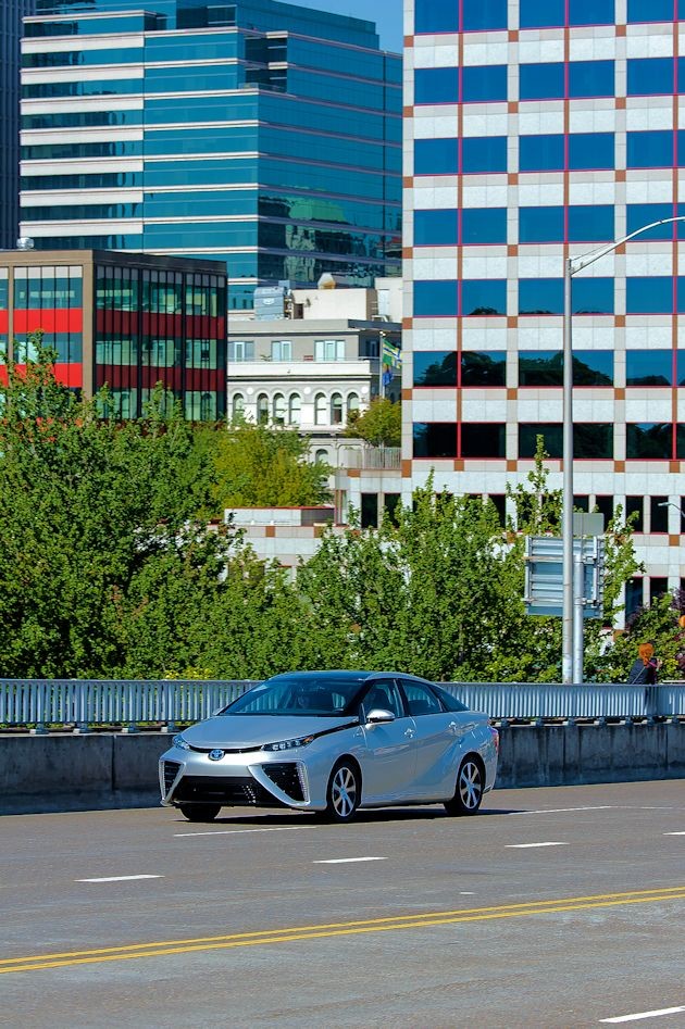 2015 Toyota Mirai 3