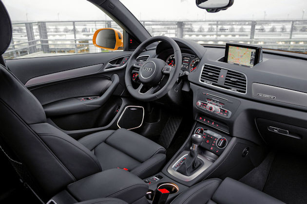 2016 Audi Q3 interior
