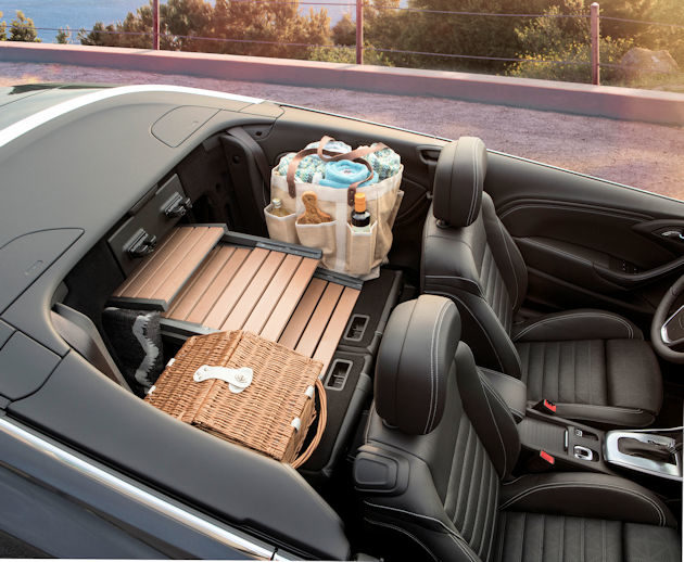 2016-Buick-Cascada-Convertible rear cargo