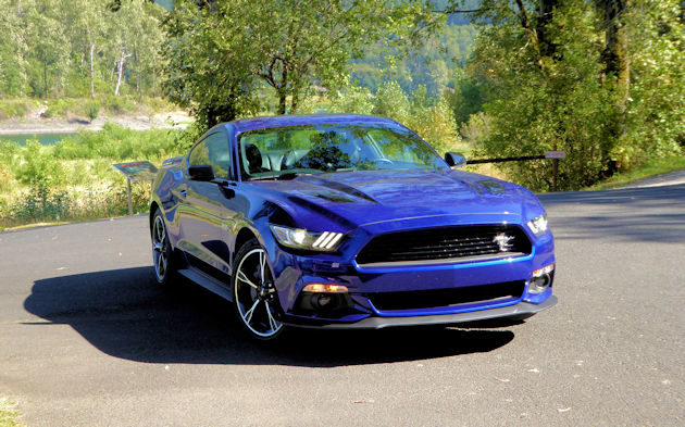 2016-ford-mustang-gt-coupe-front-q