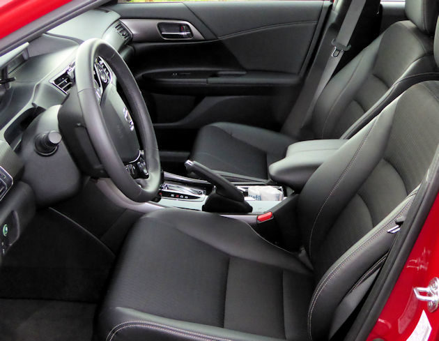 2016 Honda Accord sedan interior