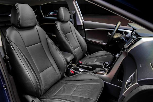 2016 Hyundai Elantra GT interior