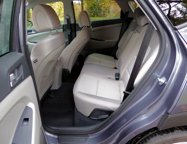 2016 Hyundai Tucson Sport rear seat