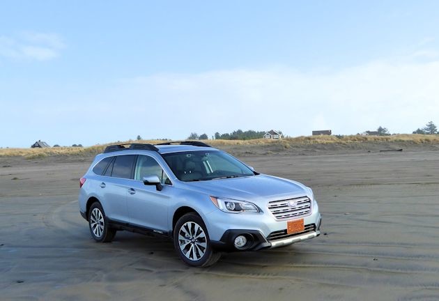 2016 Subaru Outback front 2