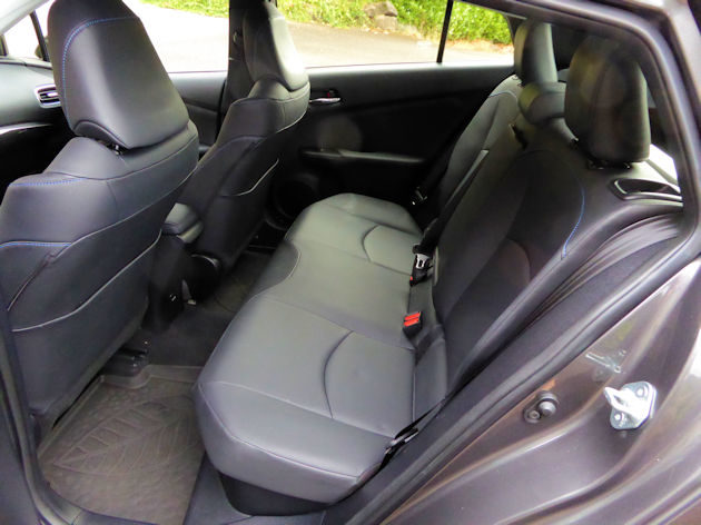 2016-toyota-prius-rear-seat