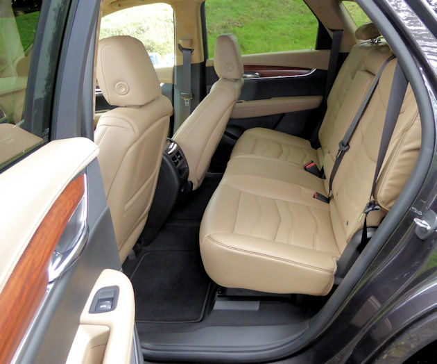 2017-cadillac-xt5-rear-seat