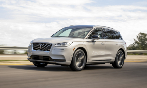 Lincoln Corsair Grand Touring: Review