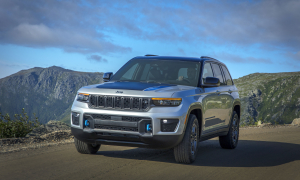 2022 Jeep Grand Cherokee Overland 4xe: Review