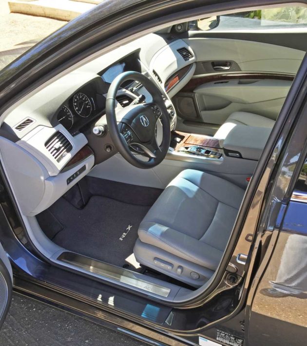 Acura-RLX-Sport-Hybrid-Int