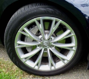 Audi A8L wheel