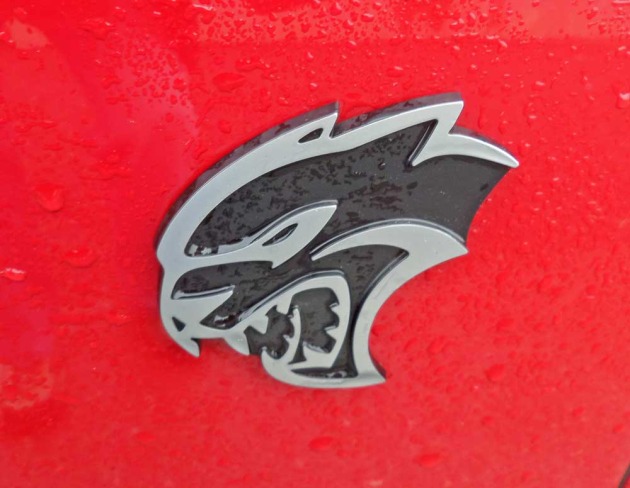 Dodge-Charger-Hellcat-Logo