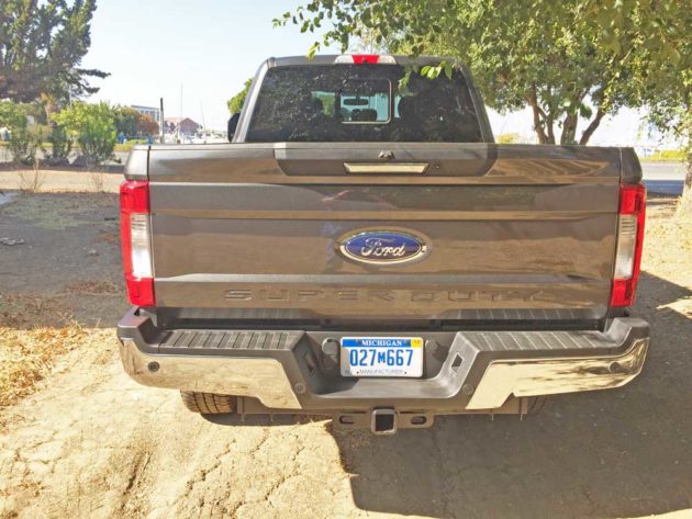 Ford-F250-SD-CC-Tail
