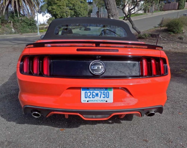 Ford-Mustang-GT-Conv-Tail