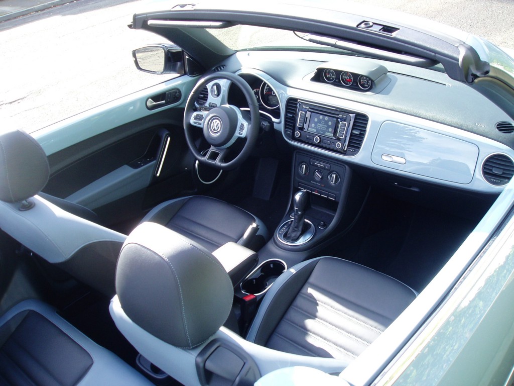  2013 Volkswagen Beetle Convertible - Interior