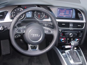 2013 Audi A5 Cabriolet - dashboard