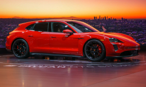 2021 Los Angeles Auto Show: Photo Highlights