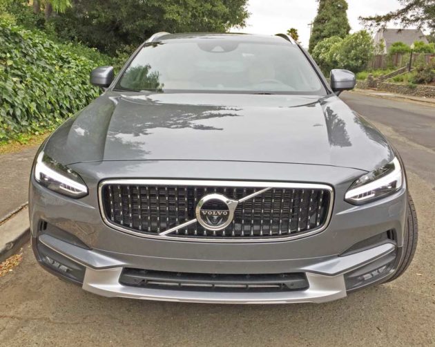Volvo-V90-T6-Cross-Country-Nose
