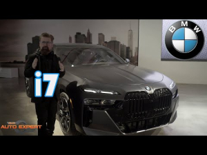 Exclusive Electric News // The 7th generation 7 Series i7 BMW with 8K 31in TV